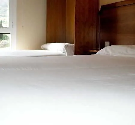 卡德亚雷蒂罗酒店 酒店