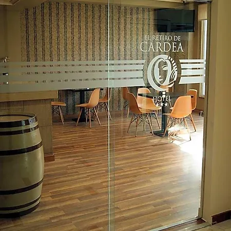 Hotel El Retiro De Cardea 3*