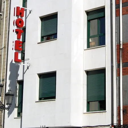 Hotel El Retiro De Cardea 3*