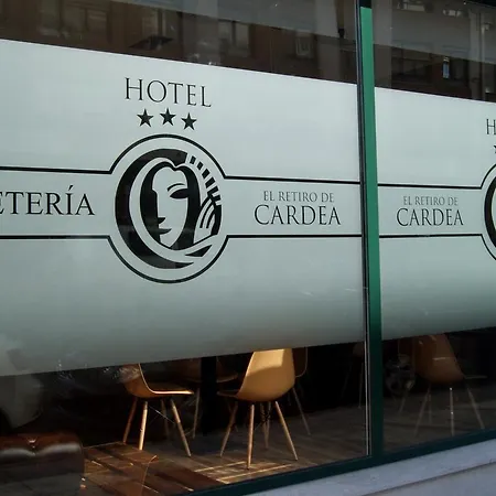 卡德亚雷蒂罗酒店 酒店