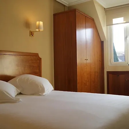 酒店 卡德亚雷蒂罗酒店 奥维耶多